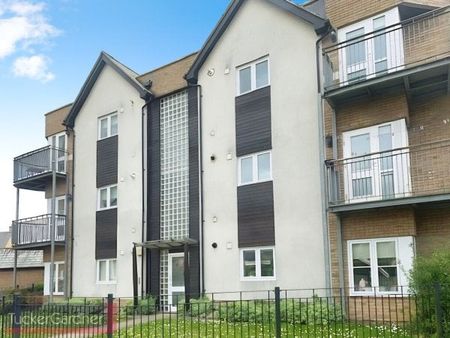 New Hall Lane, Cambourne - Photo 3