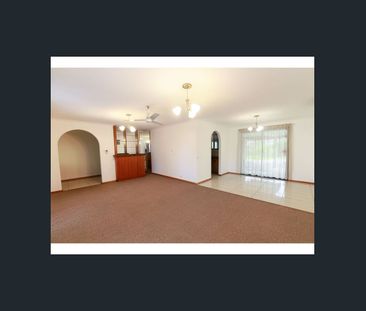 GREAT LOCATION - PERIODIC LEASE ONLY!! -Inspection by appointment only - Photo 1