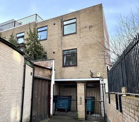 2 bedroom flat to rent - Photo 3