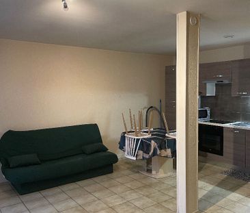 Location Appartement 1 pièce 33m² - Photo 2