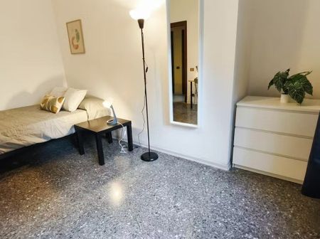 Via Giulio Aristide Sartorio, Rome, Lazio 00147 - Photo 5