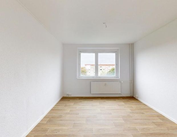 Frisch renoviert, sofort bezugsfertig mit Aussicht zum Petersberg - Photo 1