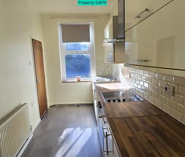 2 bedroom end of terrace house to rent - Photo 6