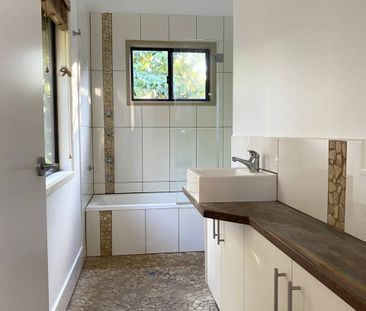 Elevated two bedroom home - Photo 4