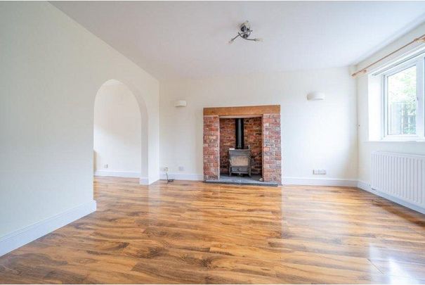 6, Beech Close, Ludlow - Photo 1