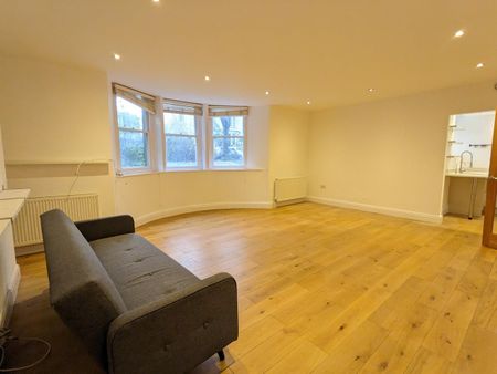 3 Bed Flat, Bristol, BS6 - Photo 2