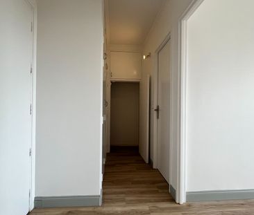 Appartement a louer Paris - Loyer €1 190/mois charges comprises ** - Photo 3