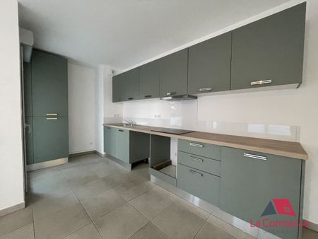 Location Appartement 3 pièces 65m² ROQUEVAIRE 13360 - Photo 2