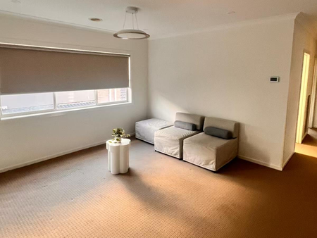 43 Mulloway Drive, Point Cook, VIC - Photo 3