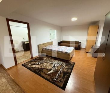 Garsoniera spatioasa, 45mp, la casa, Piata 1 Mai - Photo 2