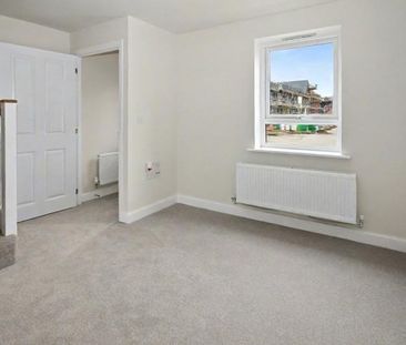 2 bedroom terraced house to rent - Photo 6