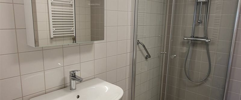 Vallgatan 8 - Foto 1
