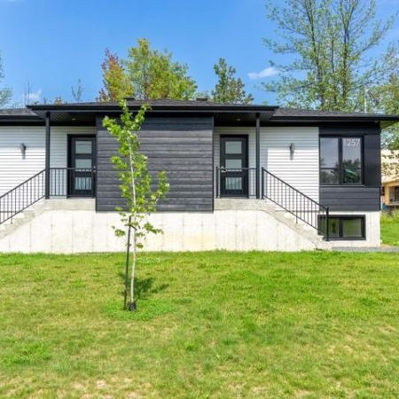 3 CH - 2 SDB - Bécancour - $2,000 /mo - Photo 3