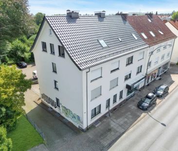 Reserviert* Frisch sanierte 3-ZKB Dachgeschosswohnung direkt an der "Deciusstraße" mit TG-Stellplatz - Photo 1