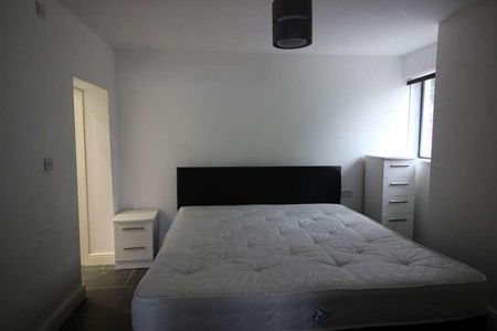 Greenwich House, Sealand Road, Chester, CH1 - Photo 2