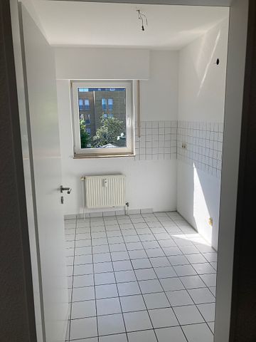 46310/80 Renovierte 2-Zi-Wohnung mit Balkon in Troisdorf-Sieglar - Foto 4