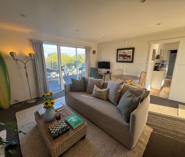 Coastal Charm-Partly Furnished. - Photo 2