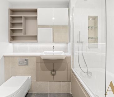 Langham Grove, Thamesmead - Photo 4