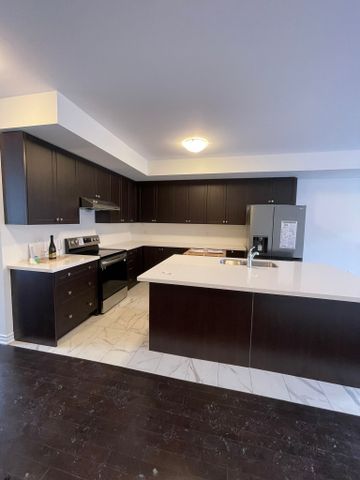 For Lease - 29 Petch Avenue, Caledon, Ontario - Photo 4