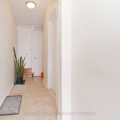 INCRDIBLE VALUE TWO LEVELS 2 BEDS 1 BATH WITH MASSIVE BACKYARD - Photo 3