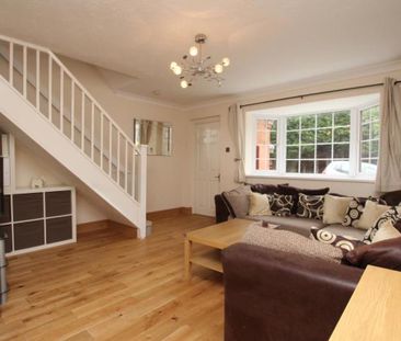 A large 3 bedroom semi detached house in Bradley Stoke. Close to Az... - Photo 1