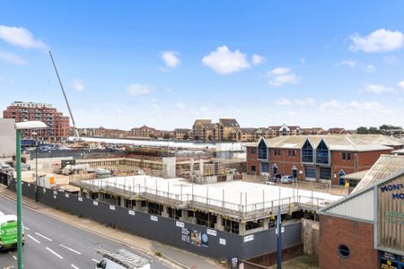 Brighton Road, Shoreham-By-Sea, BN43 - Photo 4