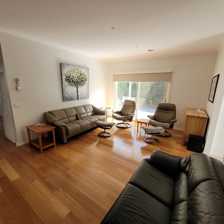 Bentleigh East - Photo 1