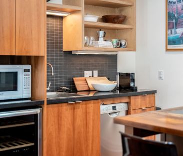 For Lease - 34 Monkton Avenue Unit# MAIN, Toronto, Ontario - Photo 4