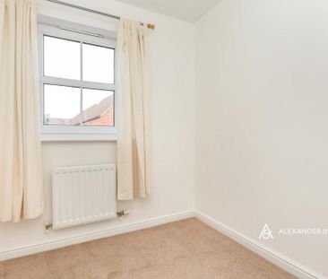 3 bedroom terraced house to rent - Photo 3