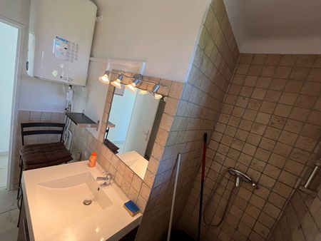 AIX SUD - T4 AVEC STATIONNEMENT PROCHE AUTOROUTES, - Photo 5