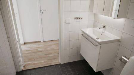 Ljungbergs gata, Sigtuna - Photo 2