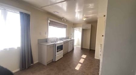 Charming 2-Bedroom Home in Lovely Levin – Your Perfect Space Awaits - Photo 5