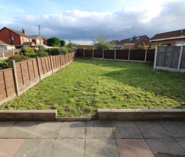 3 Bedroom Semi-Detached Bungalow - Photo 2