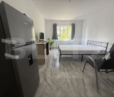 Garsoniera de închiriat, 25 mp, zona Micro 12 - Fotografie 1