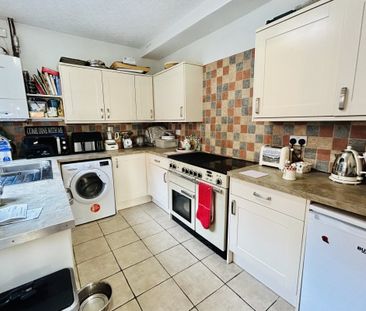 Picknalls Avenue - Photo 3