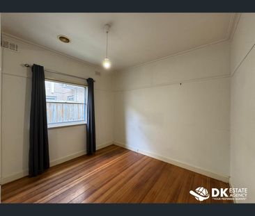 34 Teague Street, Niddrie, Vic 3042 - Photo 4