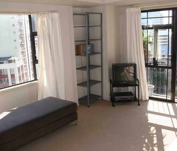 Spacious & Sunny, Park Views @ Argent Hall - Photo 5