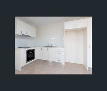 Low maintenance living - Photo 3