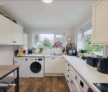 2 bedroom maisonette to rent - Photo 5