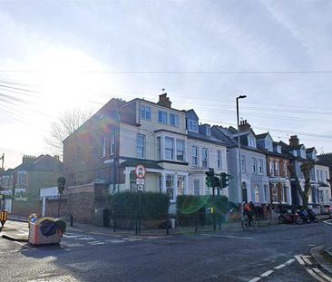 Studio to rent - Photo 6