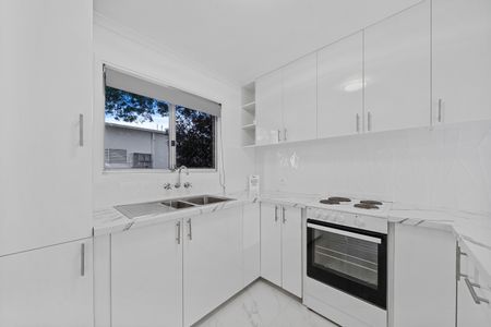 Freshly Renovated Two-Storey Unit in Quiet Complex - Photo 5