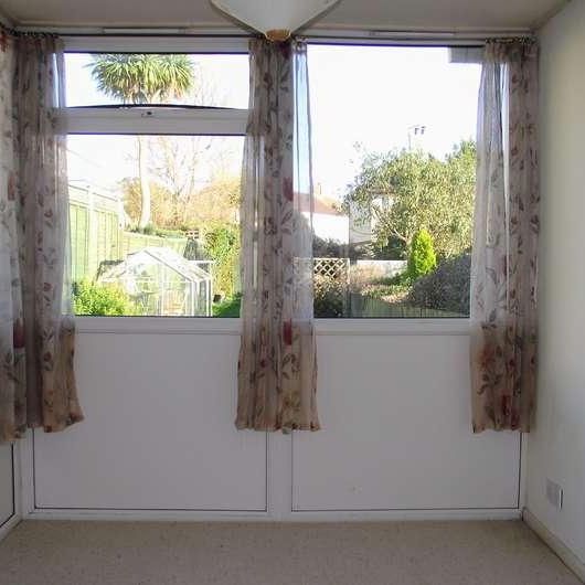 Comprigney Close, Truro, TR1 - Photo 1