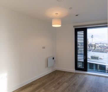 2 bedroom flat to rent - Photo 5