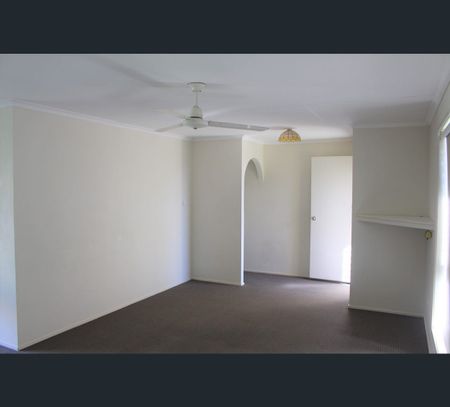 15 Halyard Drive, Wurtulla, Qld 4575 - Photo 2