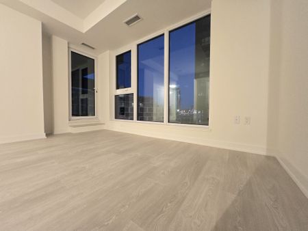 For Lease - 1 Quarrington Lane Unit# 511, Toronto, Ontario - Photo 3