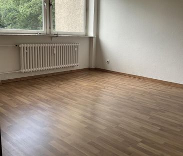 Perfekt für Familien: Geräumige Wohnung in kinderfreundlicher Umgebung - Photo 2