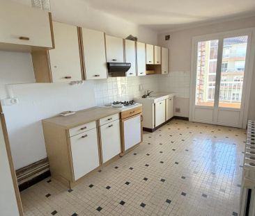 A LOUER APPARTEMENT DE TYPE 3 RESIDENCE CHAMP BERNARD - Photo 6