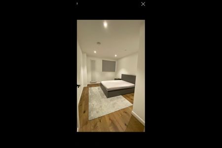 Room in a Shared Flat, Bow, E3 - Photo 3