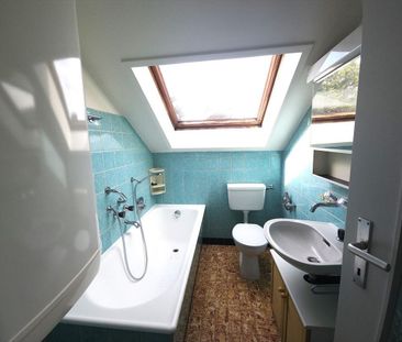 Charming 2-room apartment renovated in Laténa - Photo 4