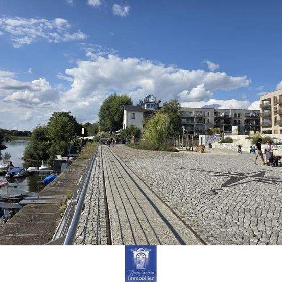 Barrierefreie Dachwohnung mit 2 Balkonen an der Elbe in beliebten HafenCity! Erstbezug! - Foto 1